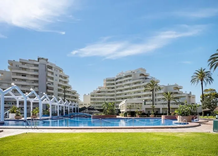 Apartman Benalbeach Vistas Al Mar Con Parking Y Wifi *